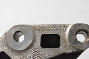 Peugeot 308 (2007–2015) Engine mount 9636583980 - 3