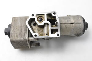 Volkswagen Passat B6 (2005–2010) Eļļas filtra korpuss 045115389 - 2