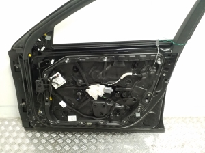 Mercedes Benz S-Class 222 (2013–2020) Esiuksed ja nende osad - 4