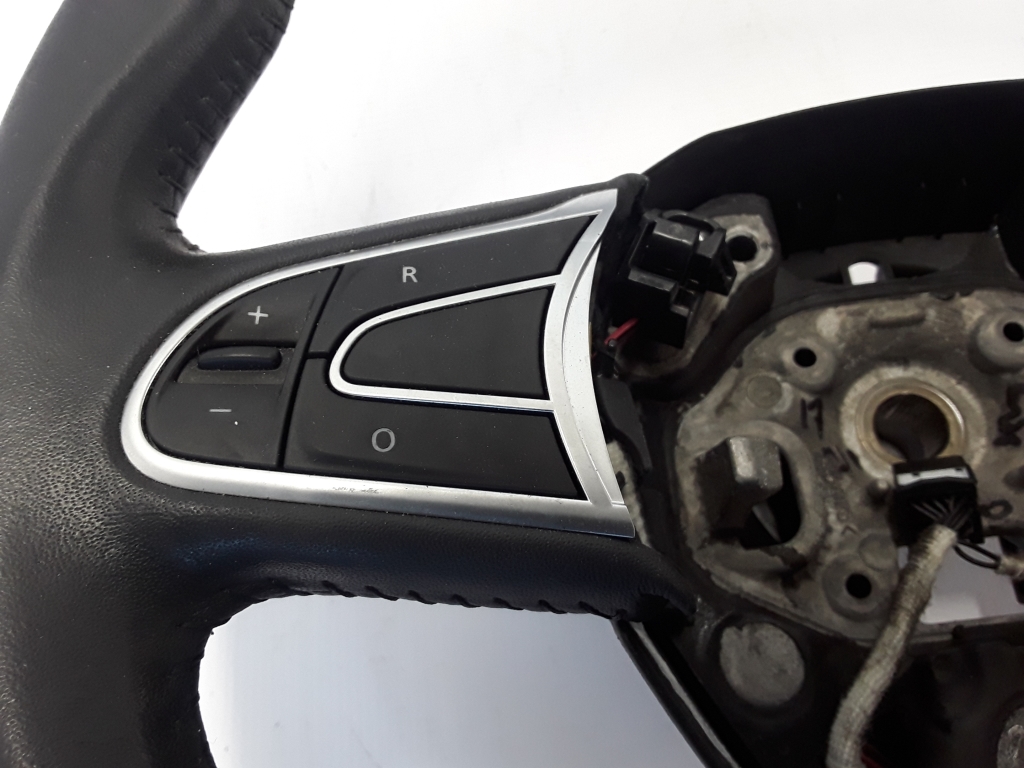 RENAULT Megane 4 generation (2016-2023) Steering Wheel 484005825R 22383585