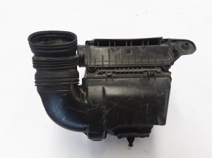RENAULT Talisman II (2015–2026) Luftfiltergehäuse 165007121R - 3