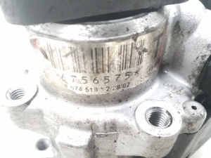 BMW 3 SERIES E46 (1998–2007) Power steering pump and its components 6756575 - 2