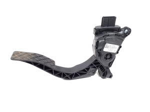   Accelerator pedal  - 8K1723523A 