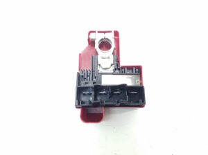 LEXUS RX GGL1 (2009–2015) Positive cable terminal 8262048111 - 3