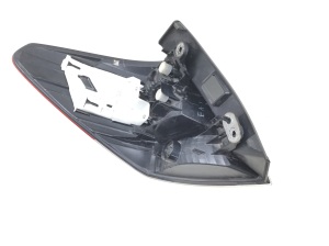 Subaru Legacy V (2009–2014) Tagumine nurgatuli - 3