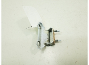  Pagasiruumi kaane hing  - 6881048010 
