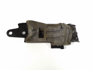 Mercedes Benz R-Class 251 (2006–2017) Apdare zem motora pārsega A2516200407 - 2