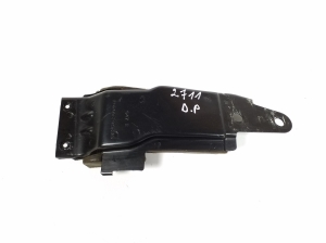 Verkleidung unter der Motorhaube - A2516200407