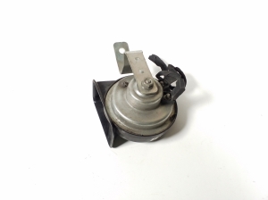 Mercedes Benz R-Class 251 (2006–2017) Horn A2515420420 - 3