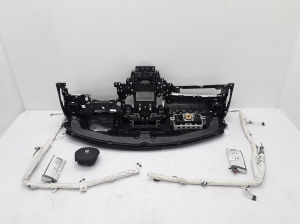 RENAULT Talisman II (2015–2026) Dashboard and its parts 681002490R - 3