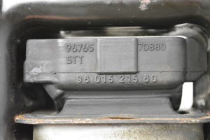 Citroen DS3 (2009–2015) Käigukasti padi 9801521580 - 3