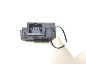 BMW 1 SERIES E87 (2003–2012) Stellmotor Heizungsklappe 929888G - 2
