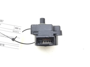 Mercedes Benz C-Class 203 (2000–2007) Salongi soojenduse klapi mootor A2038201642 - 2