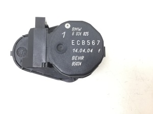 Heater flap actuator - 6934825
