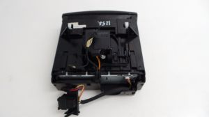 Mercedes Benz E-Class W211 (2002–2009) CD changer - 2