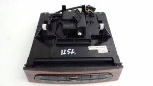 Mercedes Benz E-Class W211 (2002–2009) CD changer - 3