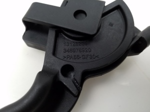 Opel Meriva (2010–2017) Hood release handle (interior) 13128233 - 2