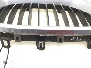 BMW 5 SERIES E60 (2003–2010) Kühlergrill 7065702 - 3