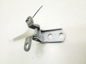 LEXUS RX GGL1 (2009–2015) Rear side door lower hinge 6878052031 - 2
