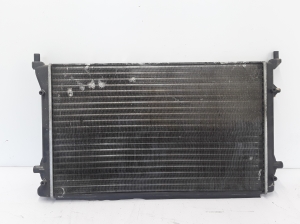 Volkswagen Caddy III (2004–2015) Jahutusradiaator 1K0121251BQ - 4