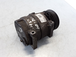 RENAULT Laguna II (2001–2007) Konditsioneeri kompressor 8200421410 - 3