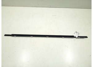 LEXUS RX GGL1 (2009–2015) Fensterschachtleiste außen Tür hinten 7573048060 - 2