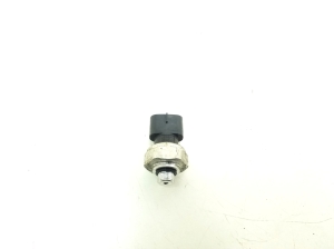   Kliimaradiaatori andur  - 8871933020 