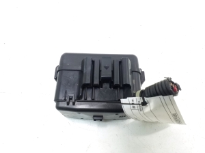 LEXUS RX GGL1 (2009–2015) Kaitsmeplokid 8274248020 - 3