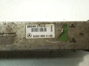 Mercedes Benz CLK-Class 208 (1997–2002) Ladeluftkühler A2025001100 - 3