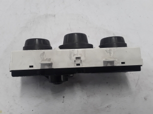 RENAULT Master III (2010–2017) Salongi soojenduse juhtpaneel 275100013R - 4