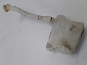 RENAULT Master III (2010–2017) Esiklaasi pesuvedeliku paak 2891000028R - 2