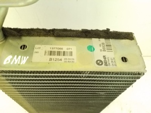 BMW 3 SERIES E46 (1998–2007) Kliimaseadme aurusti - 3