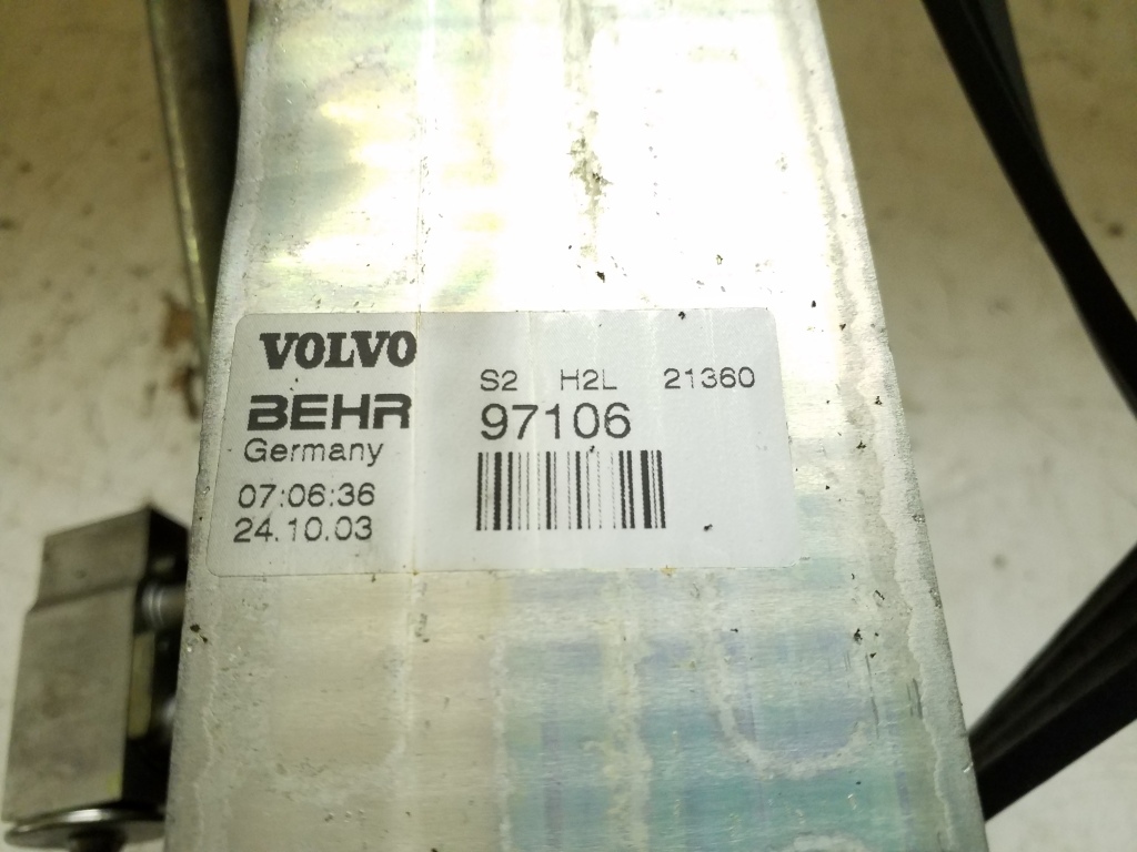 VOLVO XC90 1 generation (2002-2014) Salono pečiuko radiatorius 25114291
