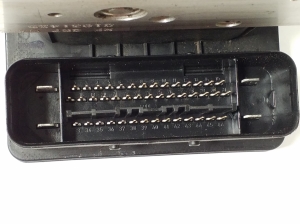Mercedes Benz SLK-Class 171 (2004–2011) ABS unit A0355457832 - 4