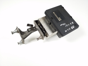 Mercedes Benz CLK-Class 209 (2002–2009) ABS Steuergerät A0355457832 - 3