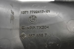 BMW 5 SERIES E60 (2003–2010) Luftfiltergehäuse 7792416 - 2
