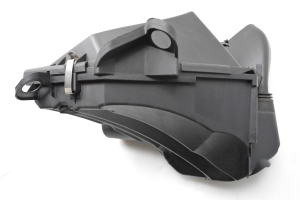 BMW 3 SERIES E90 (2004–2013) Luftfiltergehäuse 7797460 - 2