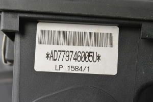 BMW 3 SERIES E90 (2004–2013) Luftfiltergehäuse 7797460 - 4
