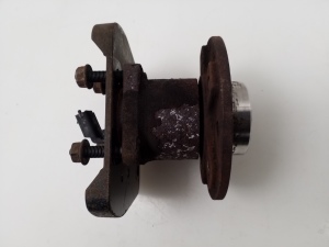 Opel Meriva (2010–2017) Rear wheel hub and its parts 93178626 - 2