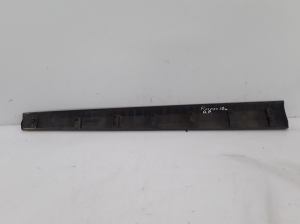 RENAULT Fluence (2009–2017) Esiukse liist 801860015R - 3