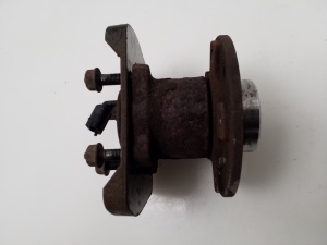 Opel Meriva (2010–2017) Rear wheel hub and its parts 93178626 - 3