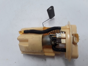 Dacia Sandero (2012–2021) Kütusepump paagis 172026119R - 2