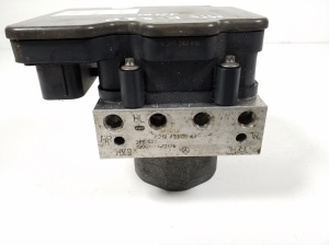 Mercedes Benz E-Class W212 (2009–2015) ABS Steuergerät A2124310848 - 2