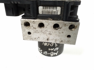 Mercedes Benz E-Class W212 (2009–2015) ABS Steuergerät A2124312912 - 2