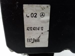 Mercedes Benz E-Class W212 (2009–2015) ABS Steuergerät A2124314712 - 3