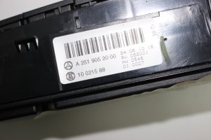 Mercedes Benz R-Class 251 (2006–2017) Switch and its parts A2519052000 - 2