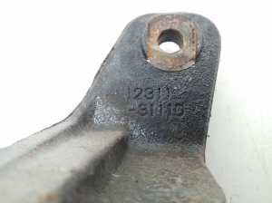   Engine bracket  - 1231131110 