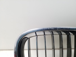 BMW 5 SERIES E60 (2003–2010) Kühlergrill 7065702 - 2
