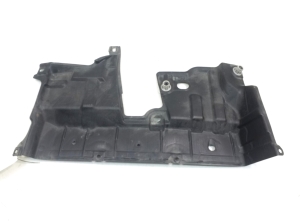 LEXUS RX GGL1 (2009–2015) Unterbodenschutz 5816648030 - 2