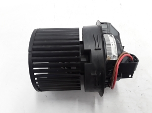 RENAULT Clio IV (2012–2019) Heater blower motor 272101005R - 3